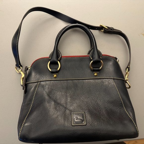 Dooney and Bourke HandBag